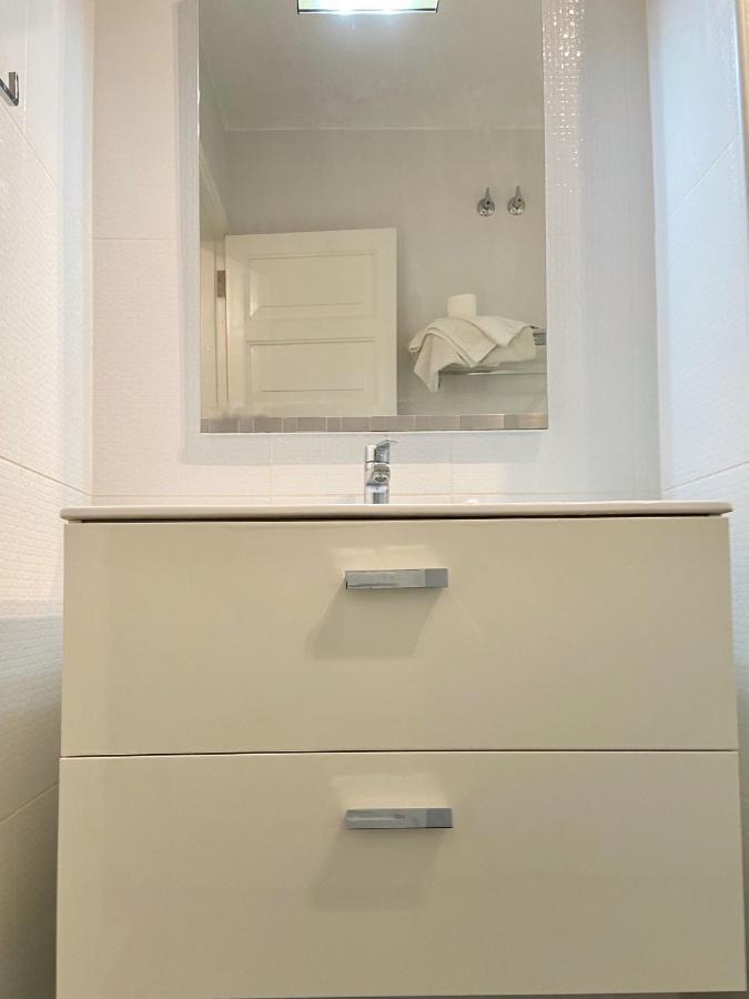 Victoria Court Modern 1 Bed Apartment 洛斯克里斯蒂亚诺斯 外观 照片